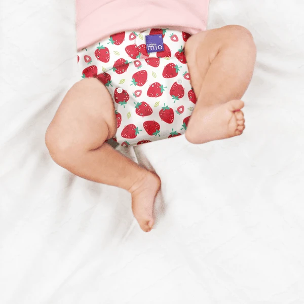 Bambino Mio Pannolino In Stoffa Mioduo, Fragole, Taglia 2 (9Kg+) 2 Bambino Mio Pannolino In Stoffa Mioduo, Fragole, Taglia 2 (9Kg+) - immagine 2
